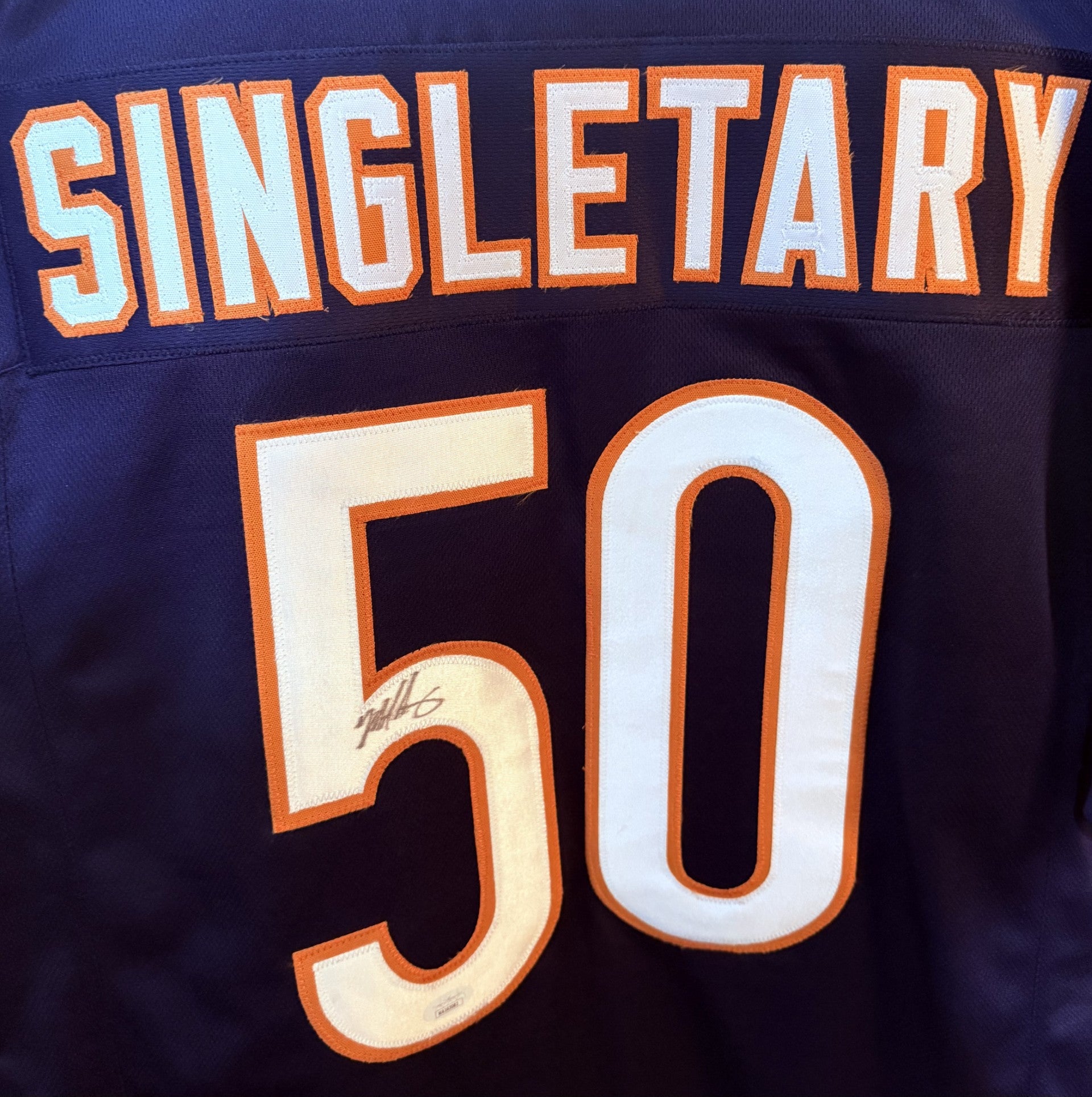 Mike Singletary 85' Bears SIGNED Jersey (NFL)